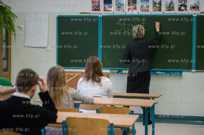 Gdansk. Szkola Podstawowa nr 85. Sprawdzian szostoklasisty.
01.04.2015...