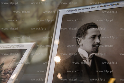 Uniwersytet Gdanski. Wydzial Biologii. Wystawa pt....