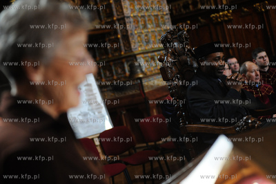 Gdansk. Dwor Artusa. Wreczenie Medali sw. Wojciecha...