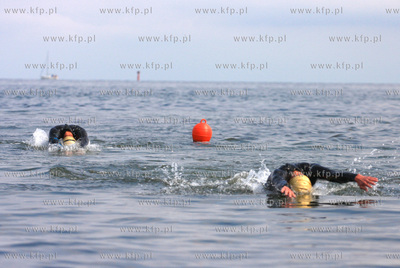 Triathlon Gdanski 2012. Calosc zawodow odbywala sie...