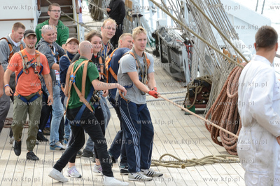 Dzien na Darze Mlodziezy ze studentami Akademii Morskiej...