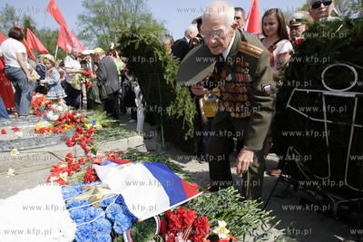 Rosja, Kaliningrad. Parada z okazji 68 rocznicy zwyciestwa...