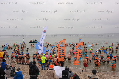 II Zlot Morsow w Helu "Na początku Polski".
Do wody...