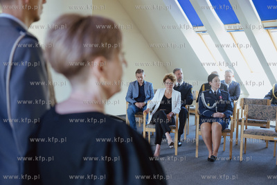 Sopot, ulica Armii Krajowej 112A. Komenda Miejska Policji....