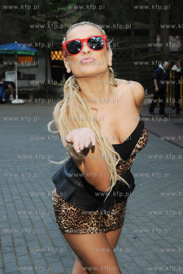 SOPOT HIT FESTIVAL 2009. Nz Cayra - wokalictka Groovebusterz.07.08.2009fot....