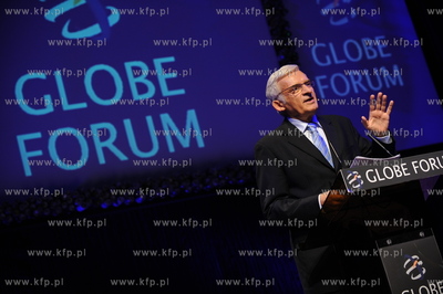 Gdansk, GLOBE FORUM 2009. Nz Jerzy Buzek - przewodniczacy...