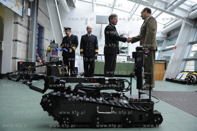 Morski Oddzial Strazy Granicznej gdanskiego lotniska...