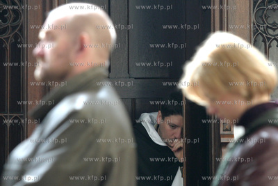 Kosciol sw. Mikolaja w Gdansku, przedwielkanocna spowiedz...