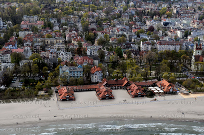 Sopot z lotu ptaka. Lazienki Poludniowe, hotel i restauracja...