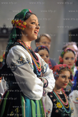 Koncert koled w wykonaniu zespolu Mazowsze w kosciele...
