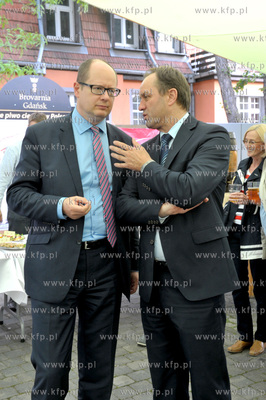 Festyn charytatywny Zeszyt dla Ucznia odbyl sie tym...