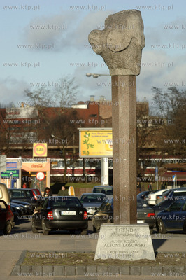 Gdansk Wrzeszcz, okolice ul. Klonowej. Widac rzezbe...