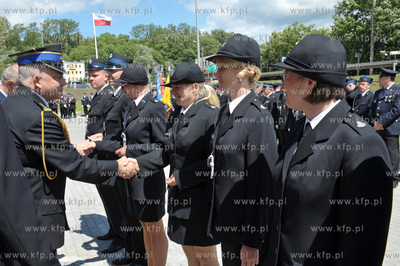 Otwarcie nowej remizy, strażnicy Ochotniczej Straży...