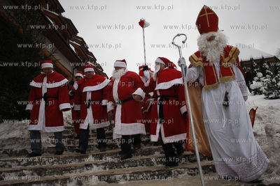 Centrum Edukacji i Promocji Regionu w Szymbarku. VII...