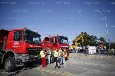 Gdansk. Ul. Kosciuszki. Protest podwykonawców Hydrobudowy,...