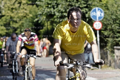 Sopot. FLASHMOB rowerzystów w zwiazku z ograniczeniem...