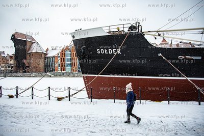 Zima w Gdańsku. Długie Pobrzeże, Soldek.
09.02.2021
fot....