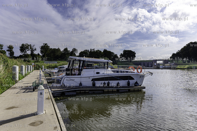 Przystań w Białej Górze na Nogacie w okolicy śluzy...