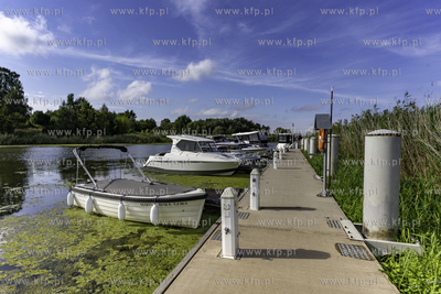 Przystań w Białej Górze na Nogacie w okolicy śluzy...