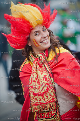 Gdansk Arena. Kibice wchodza na mecz mistrzostw Europy...