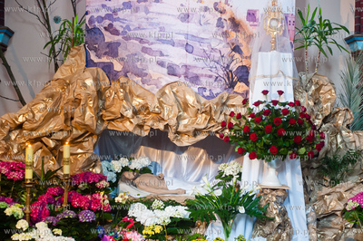 Gdansk.Wielka Sobota w kosciele sw. Franciszka z Asyzu....