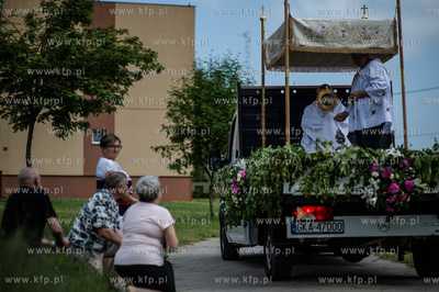 Leźno. Parafia pw. św. Stanisława Biskupa i Męczennika...