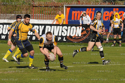 Stadion GOSiR w Gdyni. Dramatyczny mecz rugdy pomiedzy...