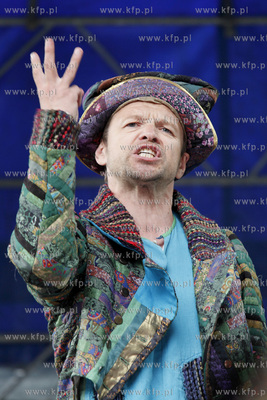XIII Miedzynarodowy Festiwal Teatrow Plenerowych i...