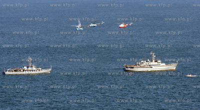 Parada z okazji obchodow Dni Morza i swieta Marynarki...