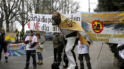 Przed szczecinskim Urzedem Wojewodzkim odbyla się...