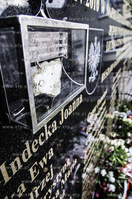 Koscierzyna - pamiatkowa tablica poswiecona ofiarom...