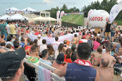 Gdansk Brzeżno. Strefa kibica na plaży w pobliżu...
