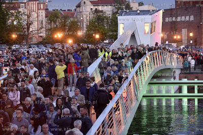 Gdańsk. Uroczyste otwarcie kładki na Ołowiankę....