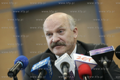 Gdansk. Konferencja prasowa w siedzibie Grupy Lotos,...