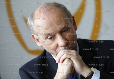 Gdynia. Wyzsza Szkola Administracji i Biznesu. Pierwsza...