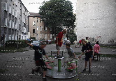 Gdansk Wrzeszcz. Podworko pomiedzy ulicami Konrada...