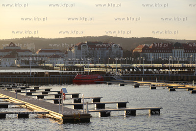 Sopot. Molo. Marina.
29.11.2011
fot. Krzysztof Mystkowski...
