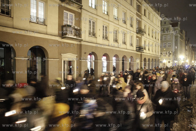 Miejska Droga Krzyzowa, zorganizowana po raz osmy przez...