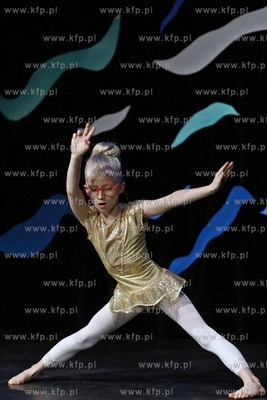 Gdansk. Dworek Arura. Zawody taneczne Talenty 2013....