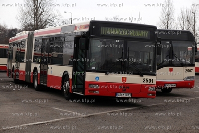 Zajezdnia autobusowa ZKM przy ul. Hallera w Gdańsku....