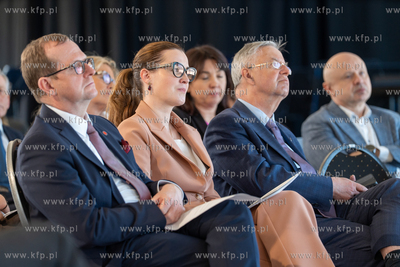 Jubileuszowa konferencja naukowa poświęcona 25-leciu...