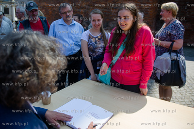 Gdansk. Targ Weglowy. Premiera ksiazki pt. Gdansk w...