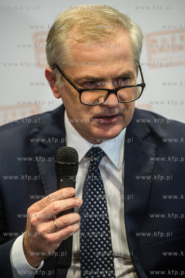 Muzeum Emigracji w Gdyni. Przekazanie osobistych pamiatek...