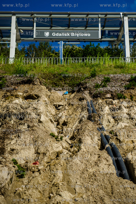 Gdańsk. Bretowo. Uszkodzony przez silne opady deszczu...