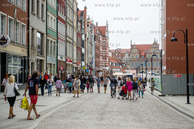 Gdańsk. Oddana do użytku po remoncie ulica Stągiewna,...