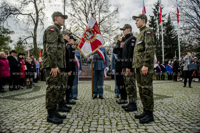 Gdansk. Wrzeszcz. Uroczyste złożenie kwiatów pod...