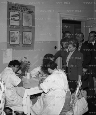 Poradnia Ginekologiczna w Gdąńsku.
1962
0006516z
Fot....