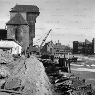 Remont Długiego Pobrzeża w Gdańsku.
03.1969
0001855z_marzec1969
Fot....