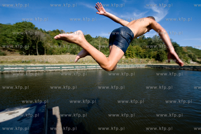 Dobrzyn nad Wisla. Zalew Wloclawski. Zabawy nad rzeka,...