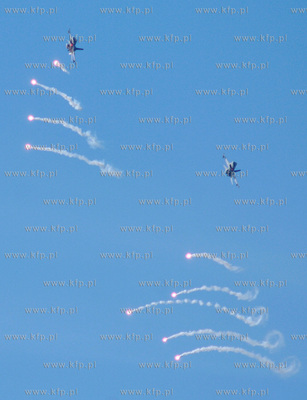 Na Centralnym Poligonie Sił Powietrznych w Ustce zakonczyly...